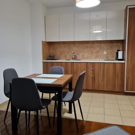 Apartman Esperanza Vrnjačka Banja Exteriér fotografie